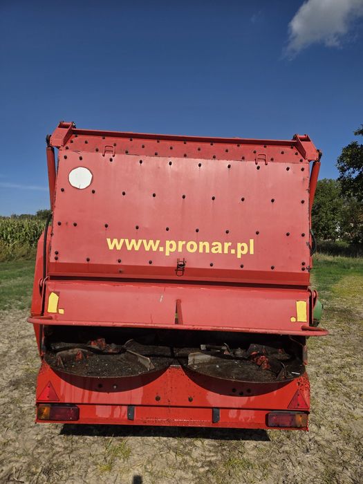 Rozrzutnik obornika Pronar 14 N262/1 Bardzo Ładny