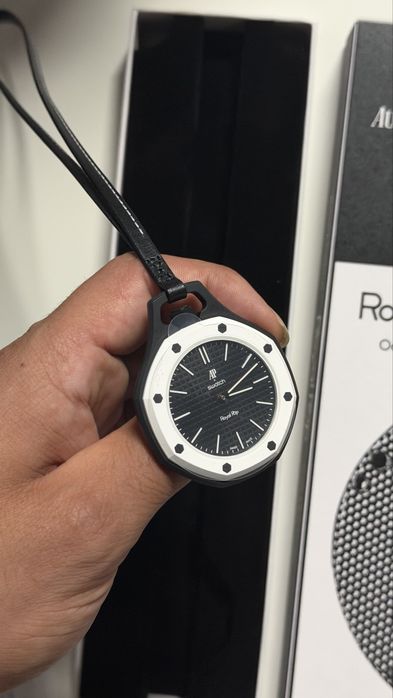 Swatch x Audemars Piguet Royal Pop Ocho Negro