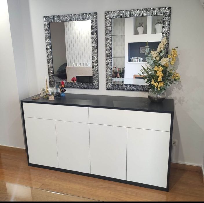 Móveis de sala preto e branco