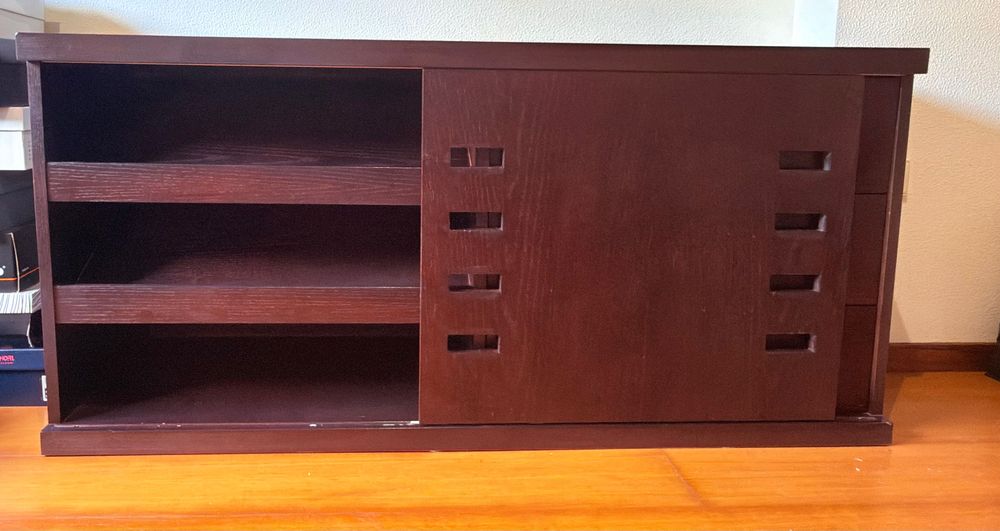 Móvel Sapateira e Cómoda com Gavetas Profundas (140x50x66) – V. N. Famalicão