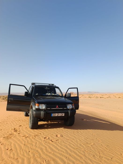 Mitsubishi Pajero  2.5
