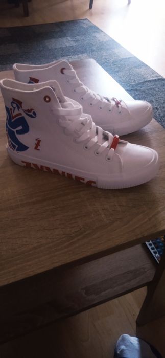 Limitowane trampki z zywca