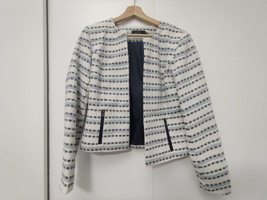 Blazer Only branco e azul