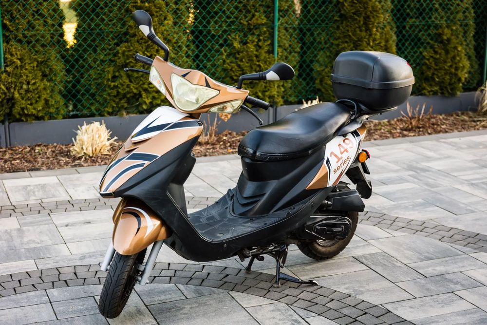 Rieju  RIYA RY50QT-MOTOROWER-2014 skuter motocykl Stan bardzo dobry 1