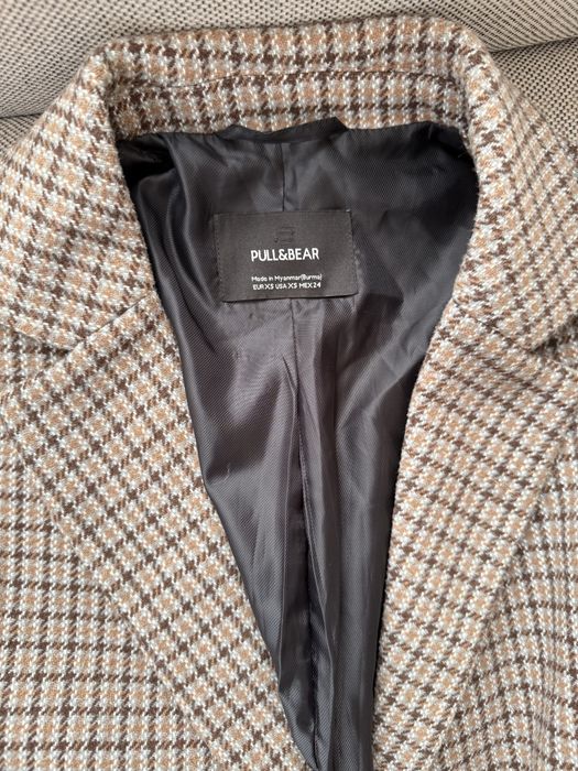 пальто Pull&Bear у коричнево-бежеву клітинку (принт «гусяча лапка» )