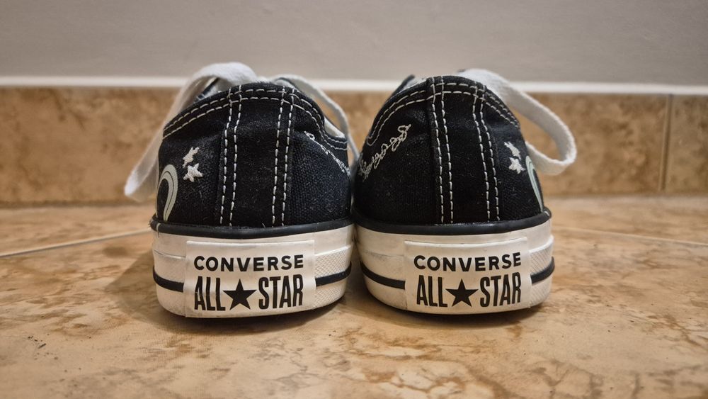 Converse Chuck Taylor All Star Scribble r. 38/7,5US