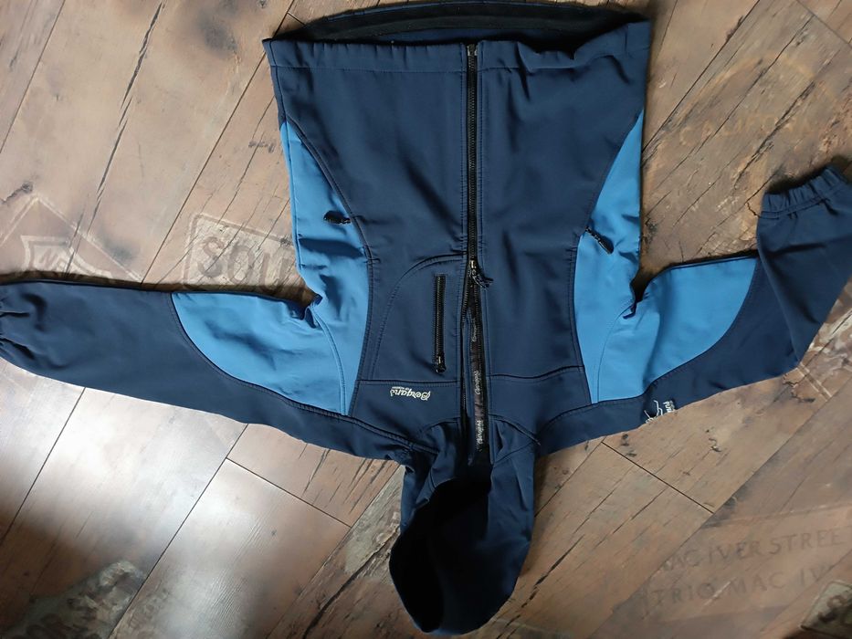 Kurtka Softshell 8 lat