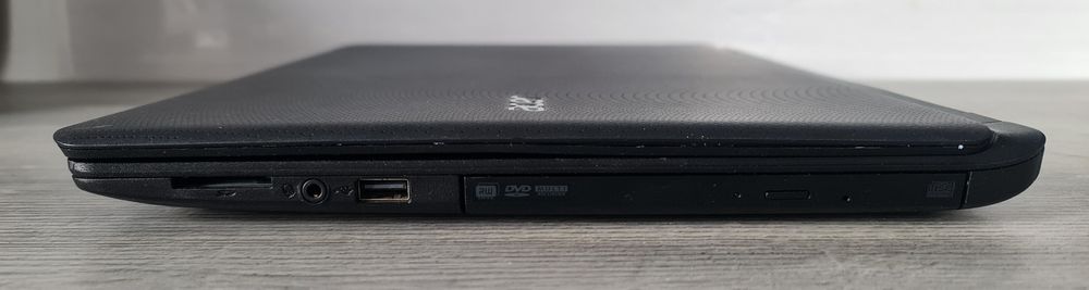 Laptop/ obudowa acer ES1-533-P5SY bez matrycy, płyta główna gratis