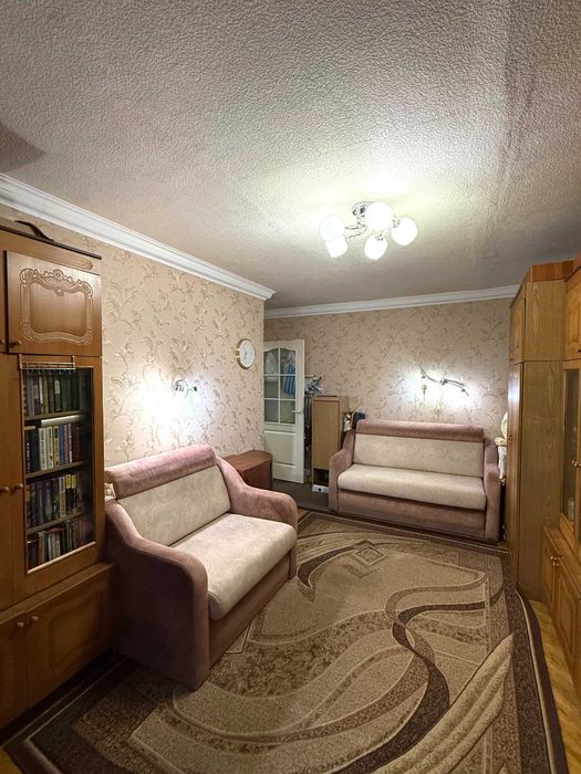 Продам 2к Квартиру Метро Дарниця