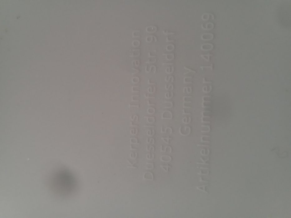 Миска для їжі і води для собак