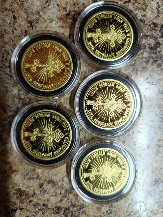 Медаль в позолоті " Воскресіння Христове" Монетний Двір. Оберіг Воїнів