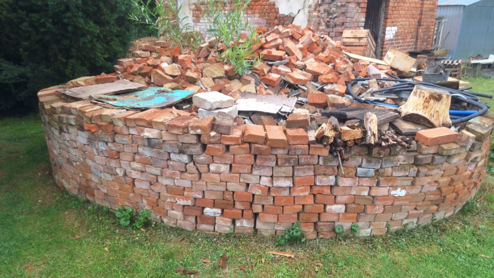 Cegła rozbiorkowa 0,60 zł / sztuka