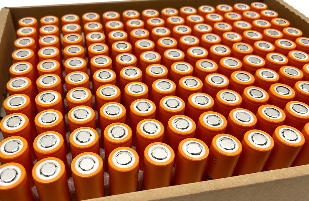 Акумулятор EVE 21700 58E 5800mAh 16.8A Оригінал , Максимальна ємність