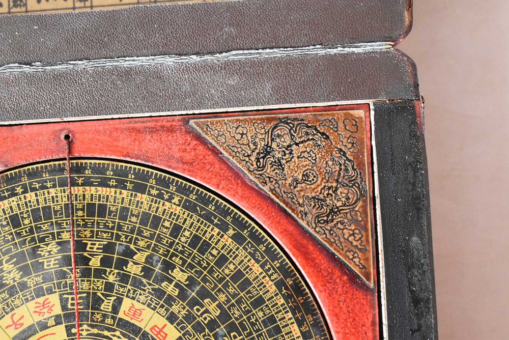 Zabytkowy chiński kompas