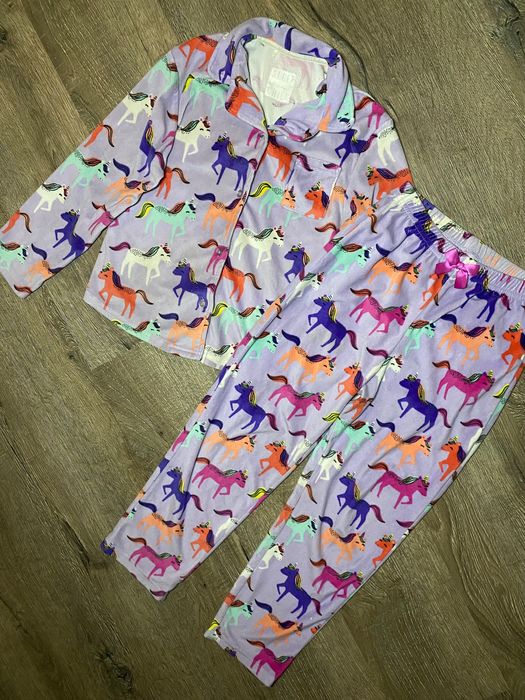 Тепла піжама з єдиноріжками дівчинці 8-9р. Велюровий комплект для дому