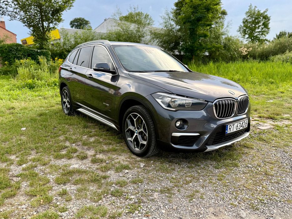 BMW X1 xDrive 4x4 231KM Benzyna Niski Przebieg Automat Isofix Panorama