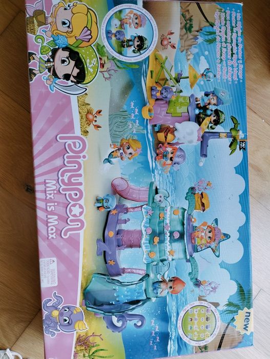 Pinipon  Isla Mágica