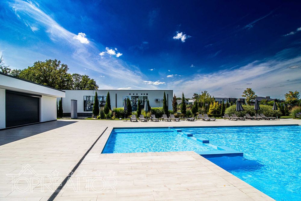 У продажі 2-поверховий будинок в селищі Лісне! лесопарк