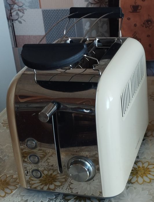 Продам    тостер