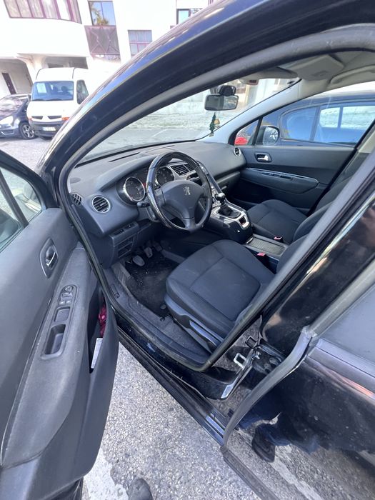 Peugeot 5008 1.6 hdi 7L  access foto 3