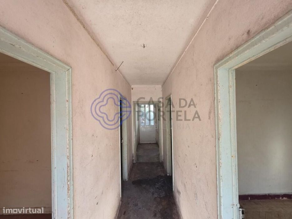 Property in Caldas Da Rainha - Santo Onofre E Serra Do Bouro, Leiria