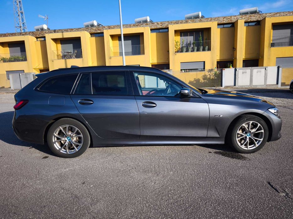 BMW 330e Sportline 10/2021 | Apenas 36 000 km em modo elétrico