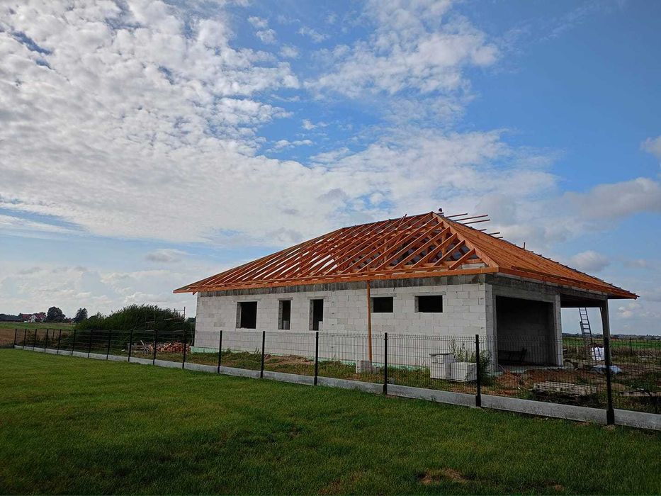 Więźba Dachowa / MODRZEW