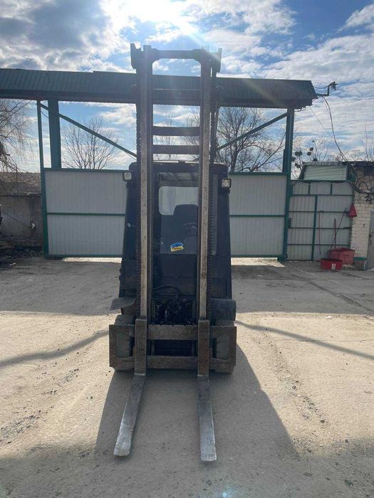 Газовий вилковий навантажувач Linde H25T, 2.5 т, 2007 рік
