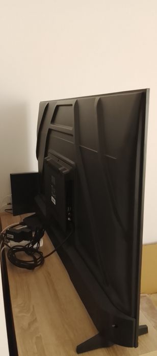 Televisão UHD 4K  50''