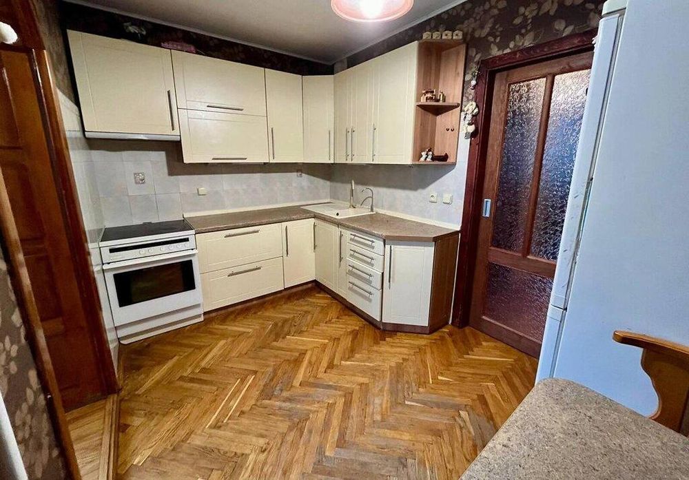 Продам 3-кімн.квартиру, Дарницький район, Позняки DT