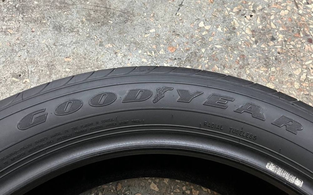 Шини Goodyear Eagle Touring 245/45 R20