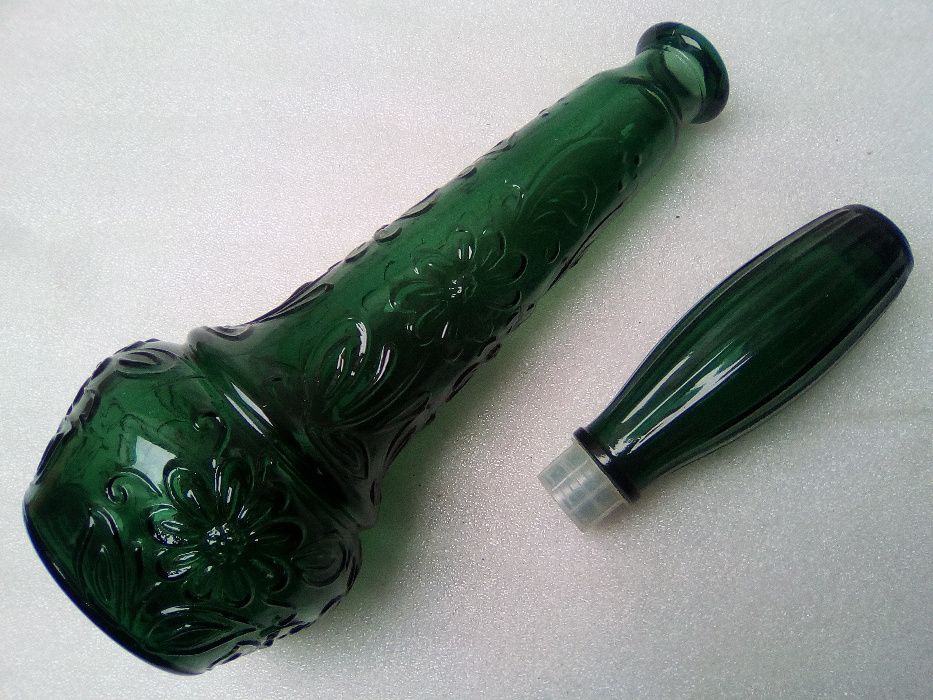 Garrafa em Vidro (VERDE) - Decoração de Alto Relevo