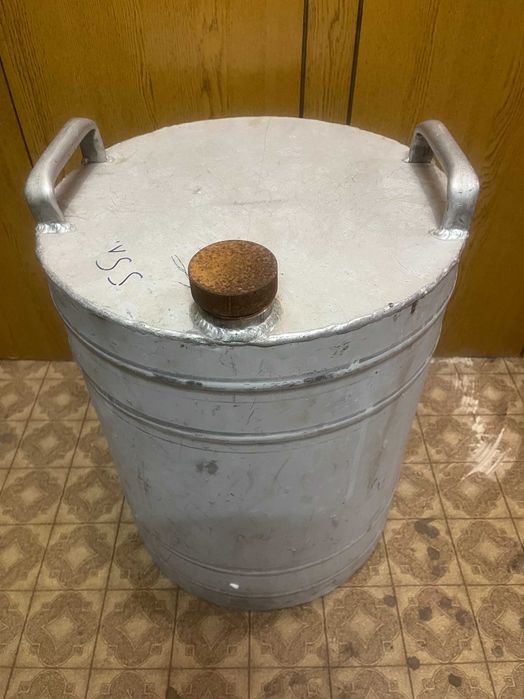 Бочка алюминиевая на 55л.
