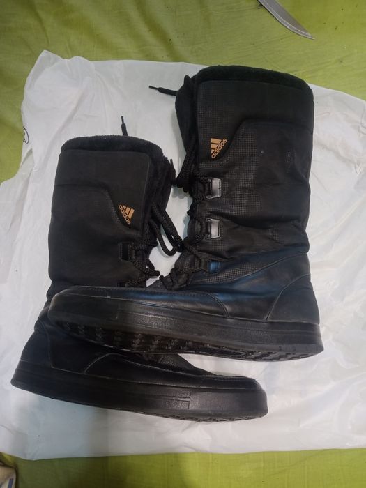 Сапоги женские Adidas Traxion 41 р .