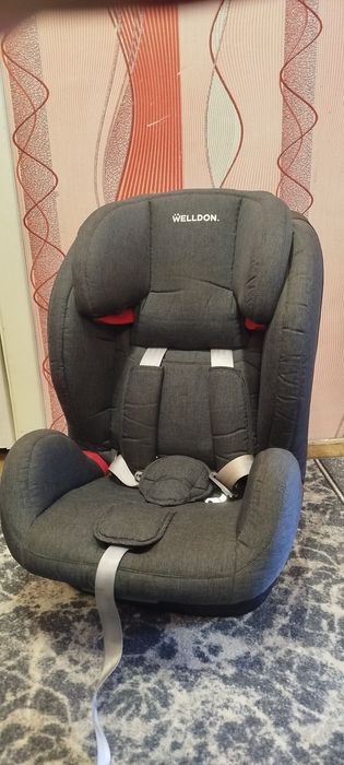 Продам автокресло