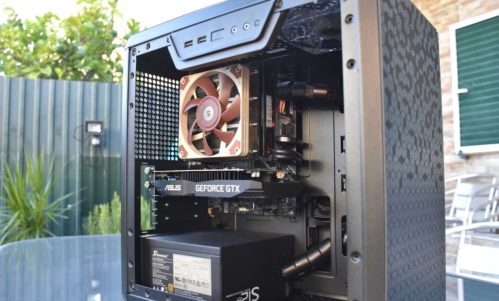 PC Gaming i5-9400 + GTX 1650 4GB + 16GB RAM