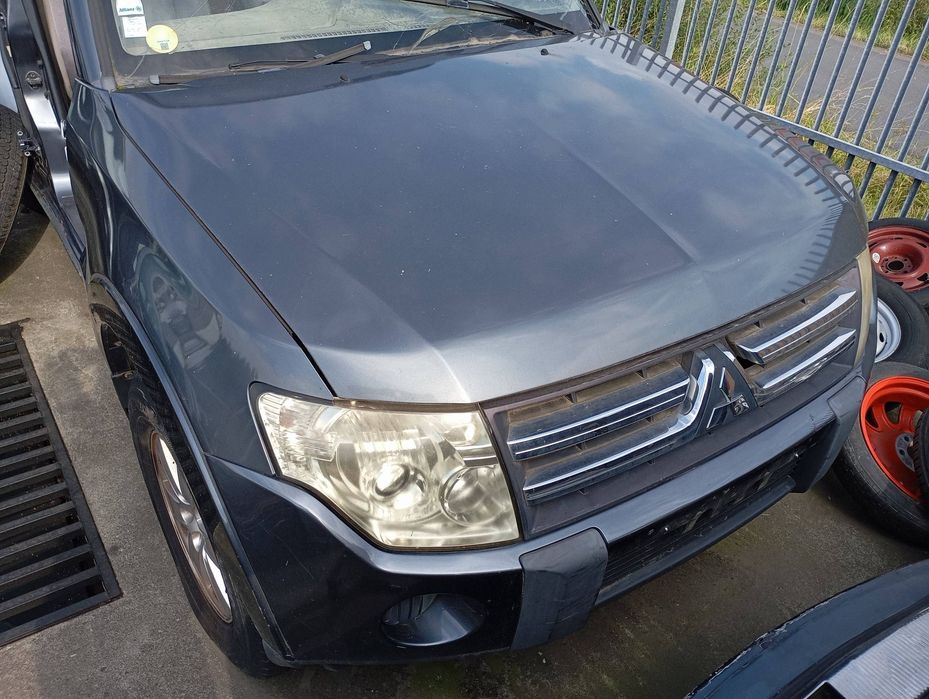 mitsubishi pajero 4 iv przód zderzak lampa maska błotnik atrapa a72 a72b