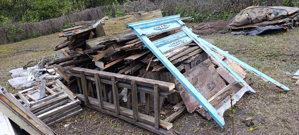 Віддам дрова,Самовивіз.З вивозом сміття.