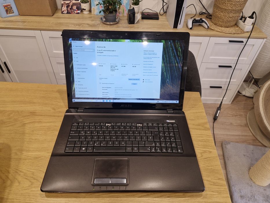 Portatil asus com windows 10