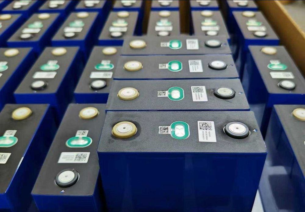 LiFePO4 Highstar 314Ah 3.2V Grade A призматичні є кількість