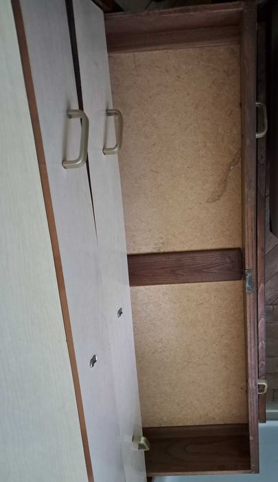 Mobilia de quarto dos anos 1960 - Urgente