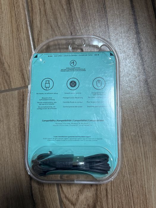 Компʼютерна дротова мишка Logitech
