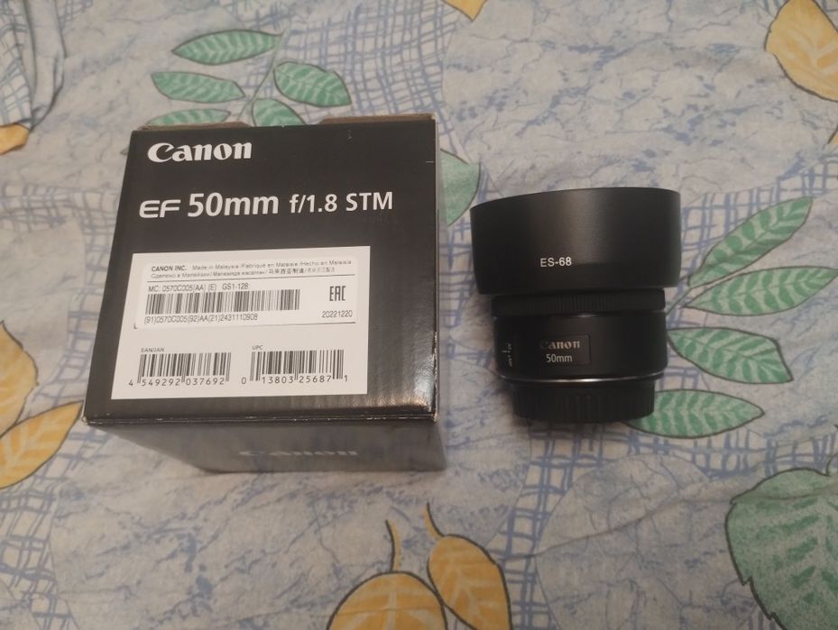 Об'єктив EF Canon 50mm 1.8 STM. Стан майже нового