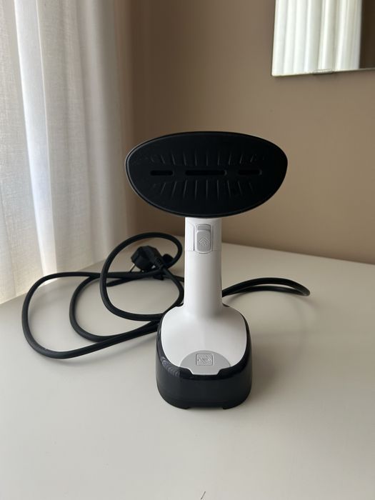 Ferro Vapor Vertical Rowenta