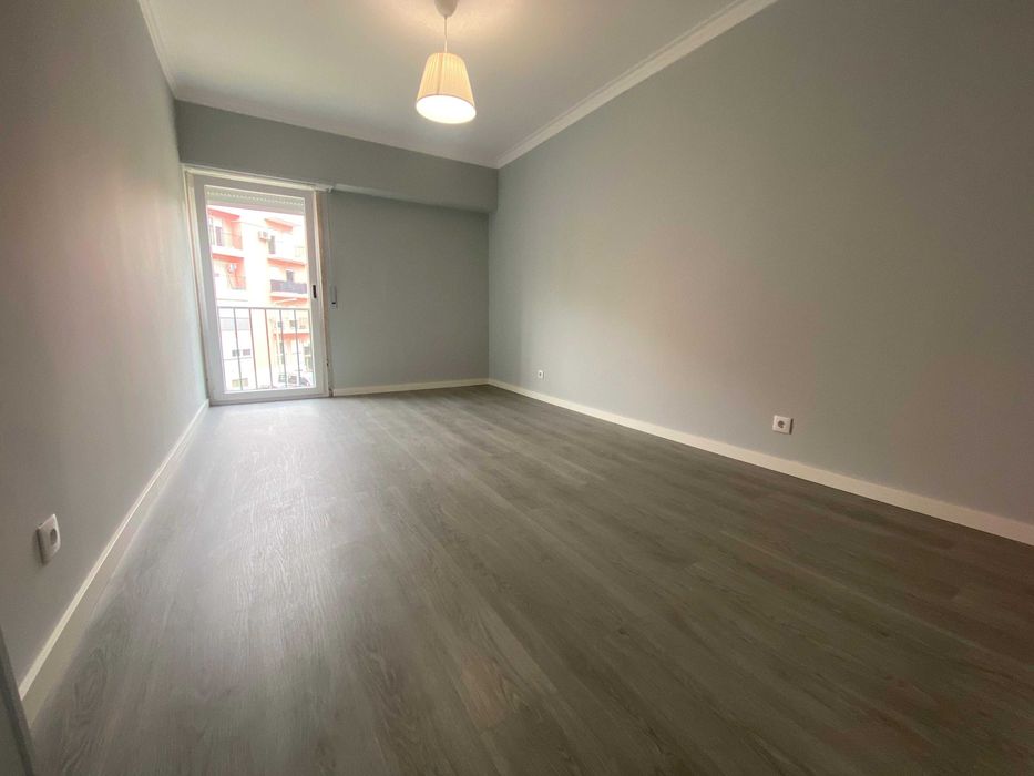 T2 Renovado a Estrear – Quinta do Pinheiro