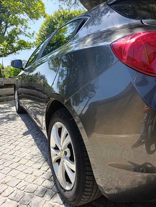Alfa Romeo Giulietta 1.6 Ecrã Restyling