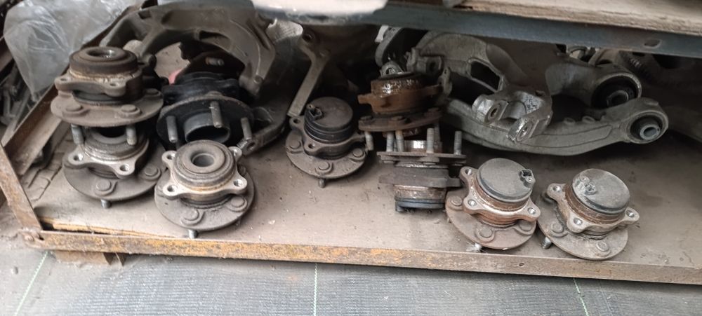 Ford Fusion mk5 задній підрамник в ідеальному стані 13-20