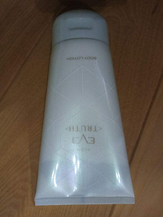 Balsam do ciała EVE truth avon
