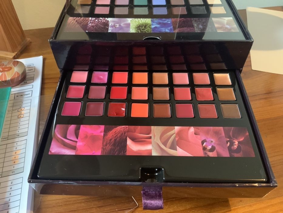 Paleta de maquilhagem Yves Rocher64409449276802123