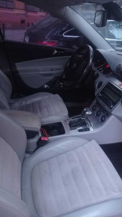 Volkswagen Passat 2008 2.0 TDI дизель